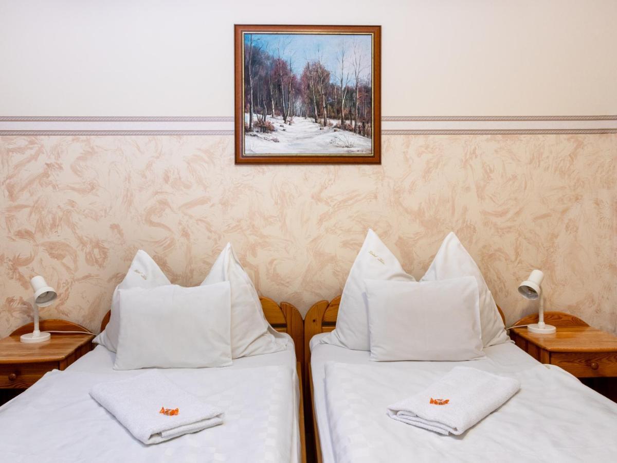 Hotel Zeta Ленті Екстер'єр фото